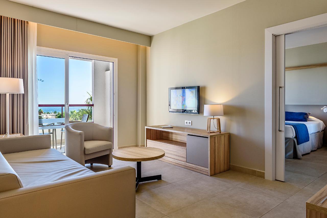 Hotel Estival Park Almaris 4*