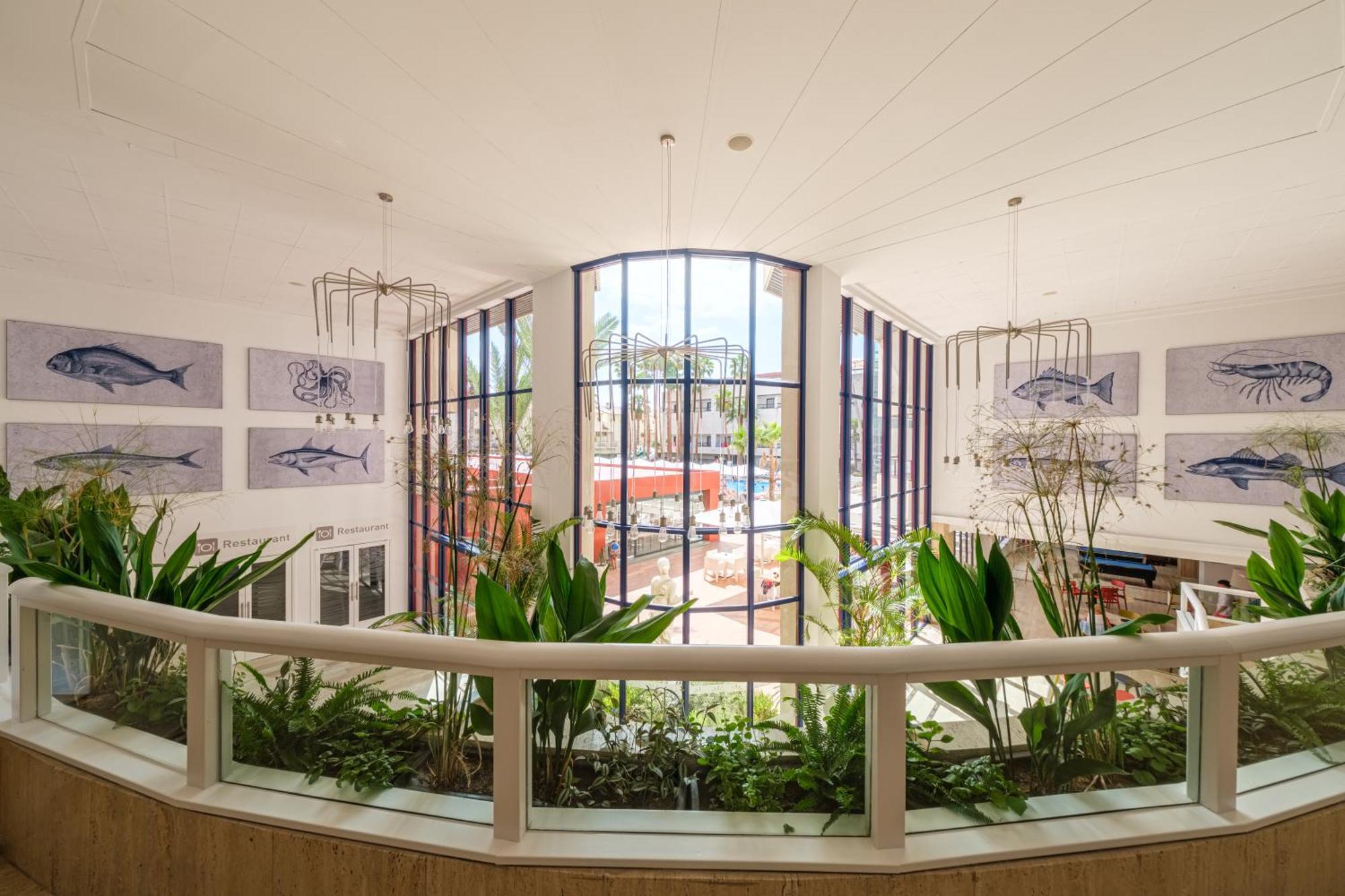 Estival Park Almaris Hotel 4*